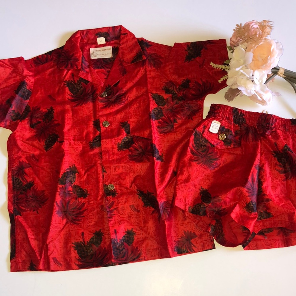 Hawaiian Size 6 Hawaiian Swimsuit and Matching Hawaiian Shirt VTG Set 1960s
